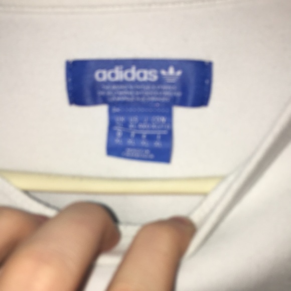 Adidas sweater - Picture 4 of 4